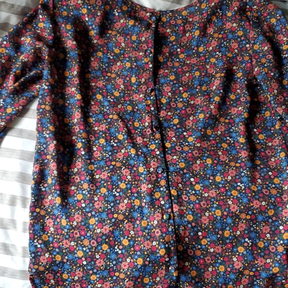 Long sleeve - Picture 2 of 2
